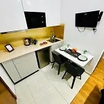 In The Heart Of Lisbon, Location Apartment